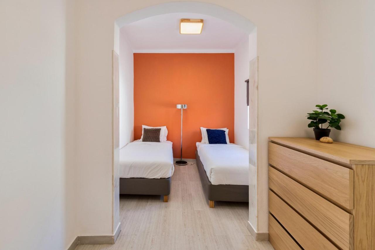 Omega Apartment Setúbal Exteriör bild