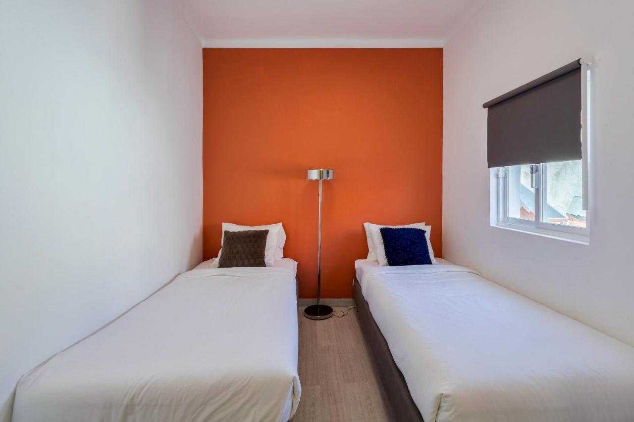 Omega Apartment Setúbal Exteriör bild